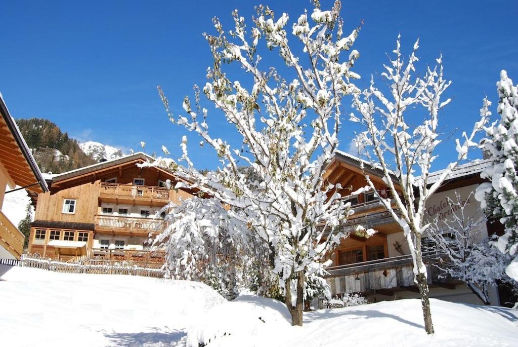 Appartamenti Chalet Orchidea Canazei Exterior foto