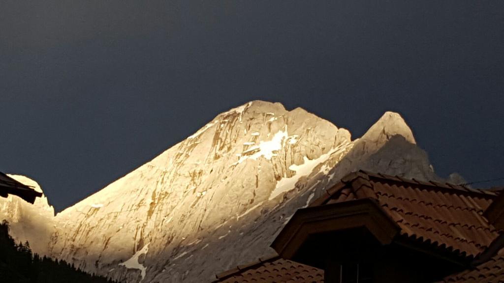Appartamenti Chalet Orchidea Canazei Exterior foto