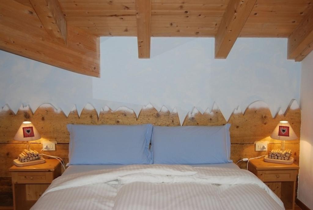 Appartamenti Chalet Orchidea Canazei Exterior foto