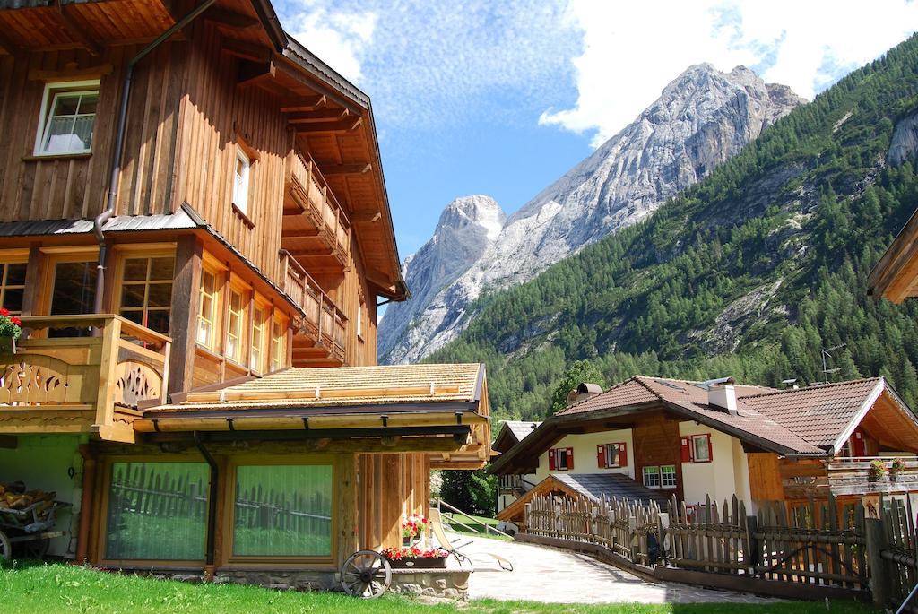 Appartamenti Chalet Orchidea Canazei Exterior foto